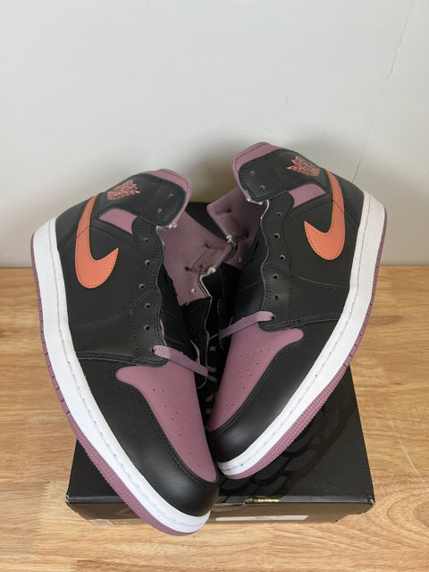 Jordan 1 Mid SE Black Sky J Mauve