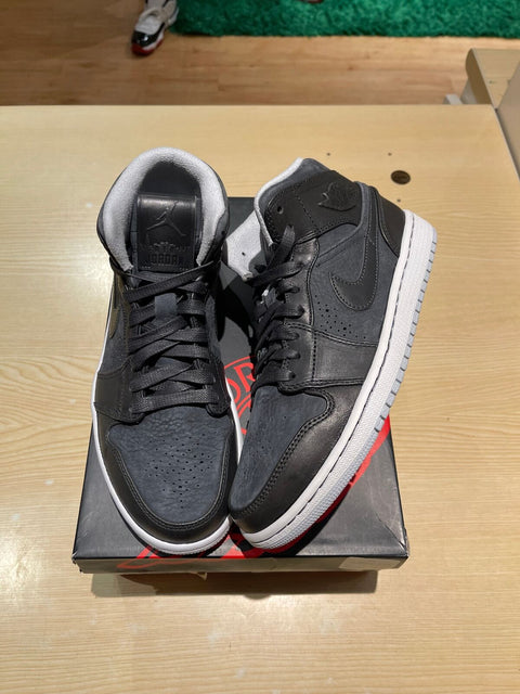 Jordan 1 Mid Nouveau Wolf Grey