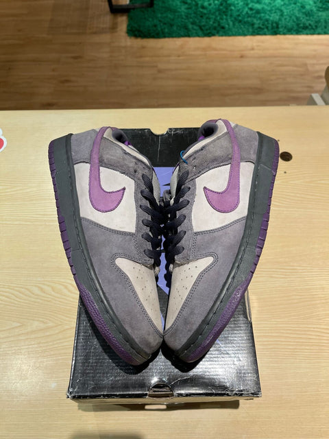 Nike SB Dunk Low Purple Pigeon