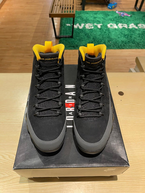 Jordan 9 Retro Dark Charcoal University Gold