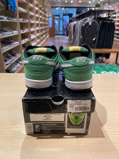 Nike SB Dunk Low Tokyo Green Taxi