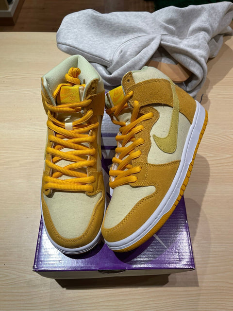 Nike SB Dunk High Pineapple