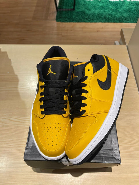 Jordan 1 Low University Gold