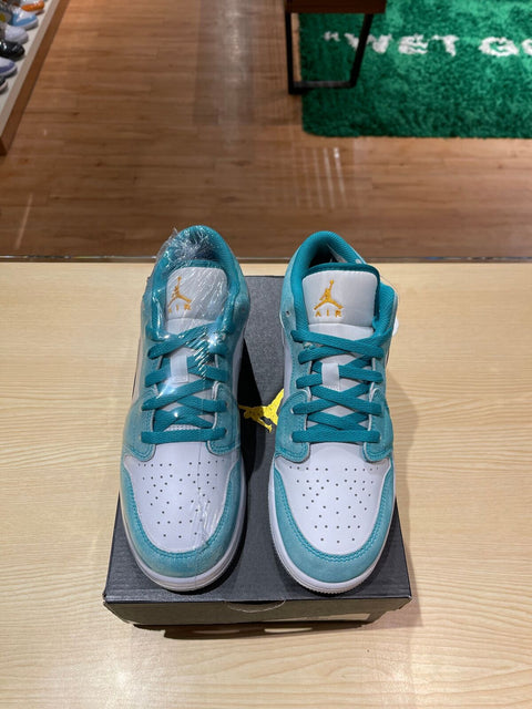 Jordan 1 Low New Emerald