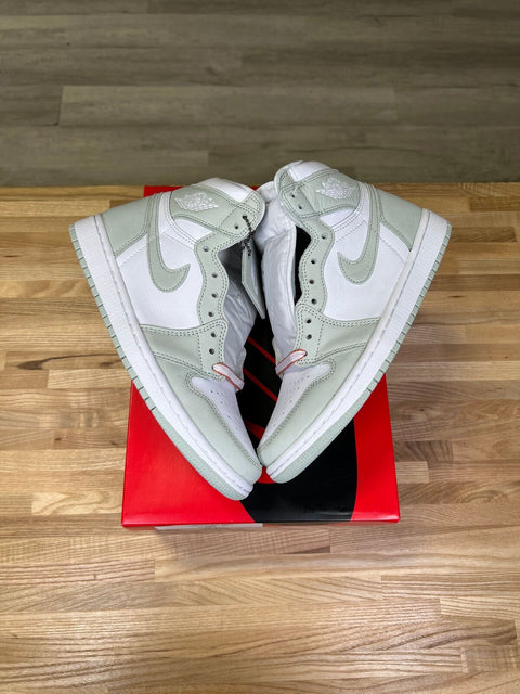 Jordan 1 Retro High OG Seafoam (W)