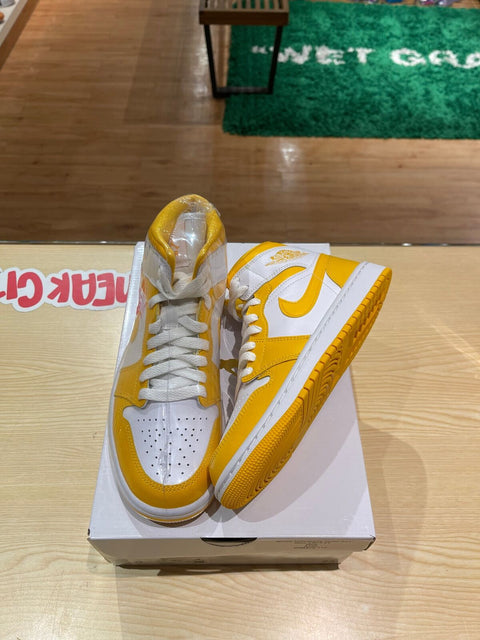 Jordan 1 Mid White University Gold (Women's)