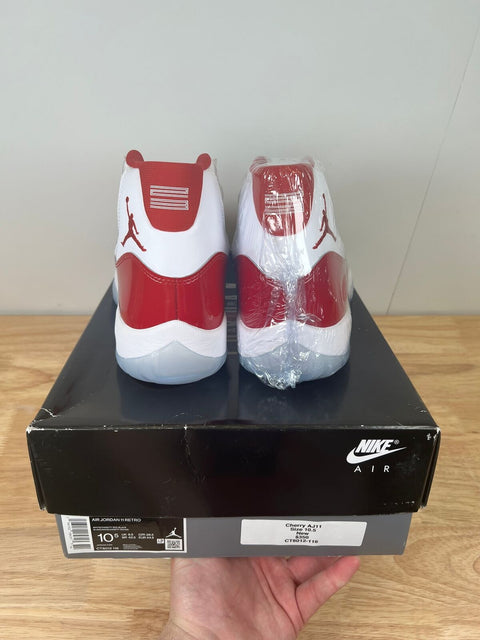 Jordan 11 Retro Cherry (2022)