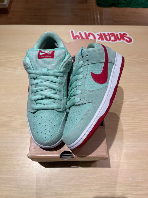 Nike SB Dunk Low Medium Mint Gym Red