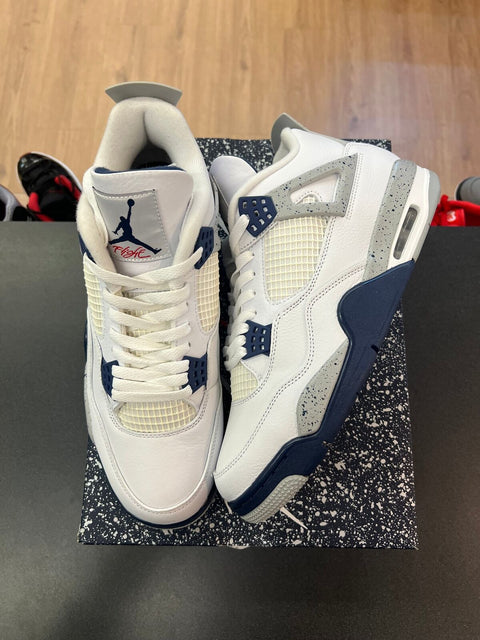 Jordan 4 Retro Midnight Navy