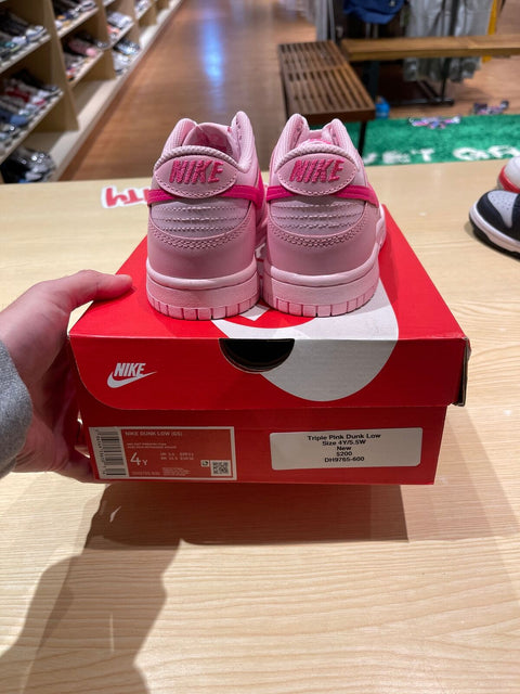 Nike Dunk Low Triple Pink (GS)