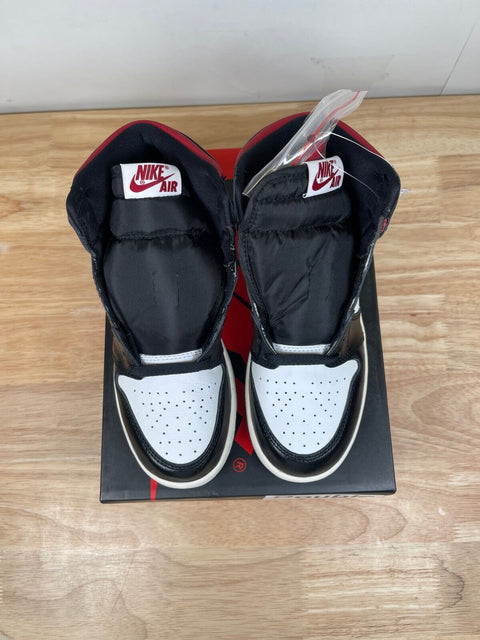 Jordan 1 High FlyEase Gym Red Black Toe