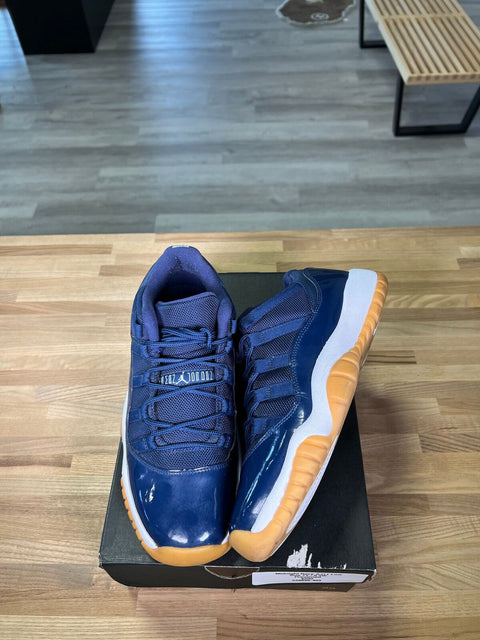 Jordan 11 Retro Low Midnight Navy