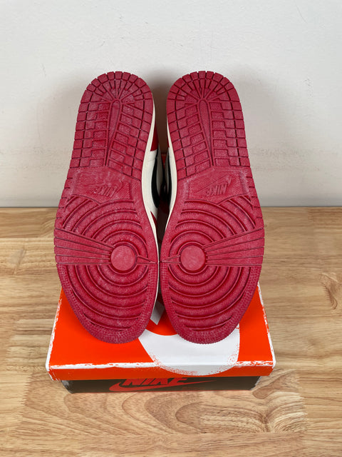 DS Lost and Found Chicago Jordan 1 (Multiple Sizes)